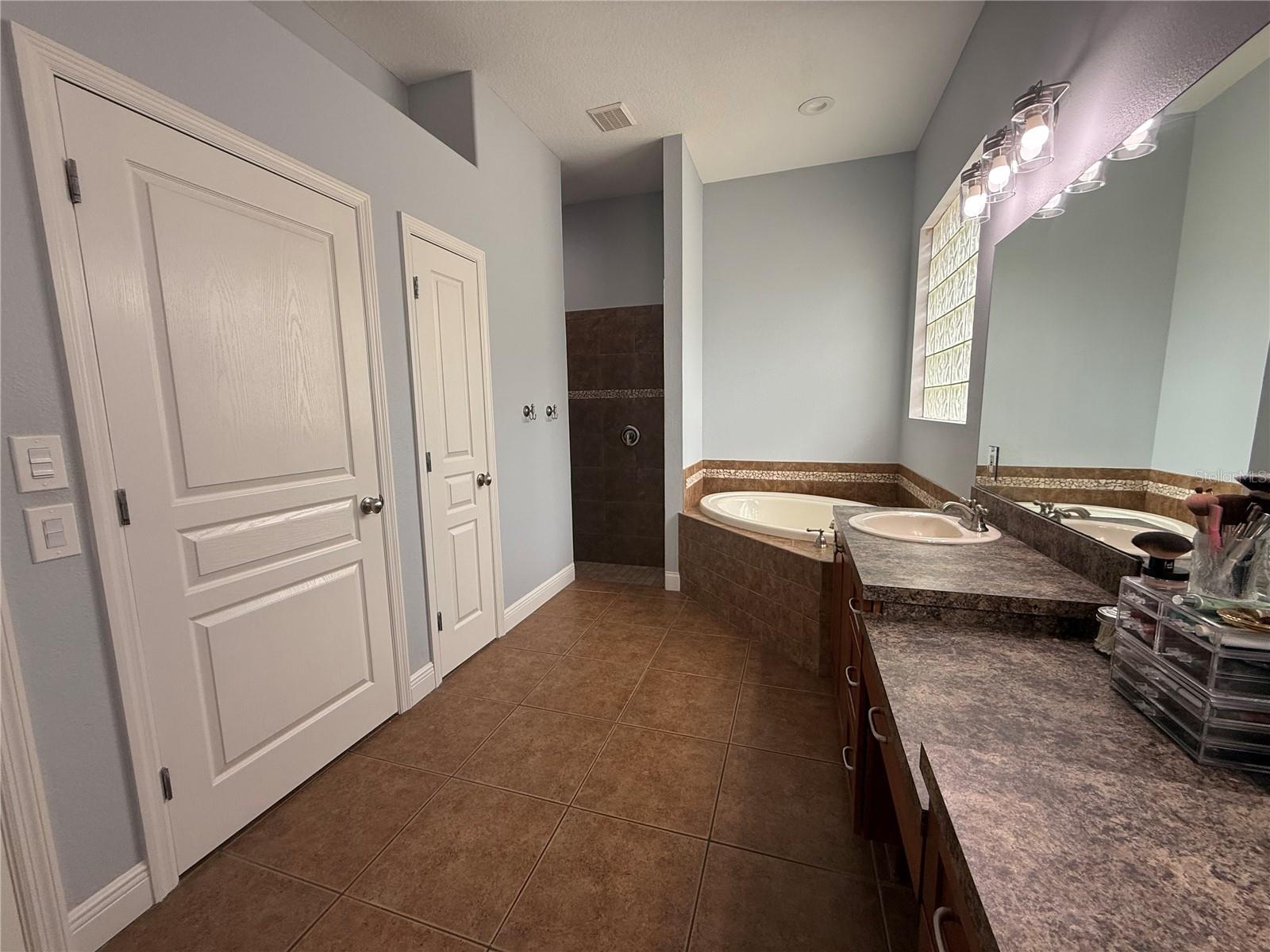 6317 BARTON RD — photo 17