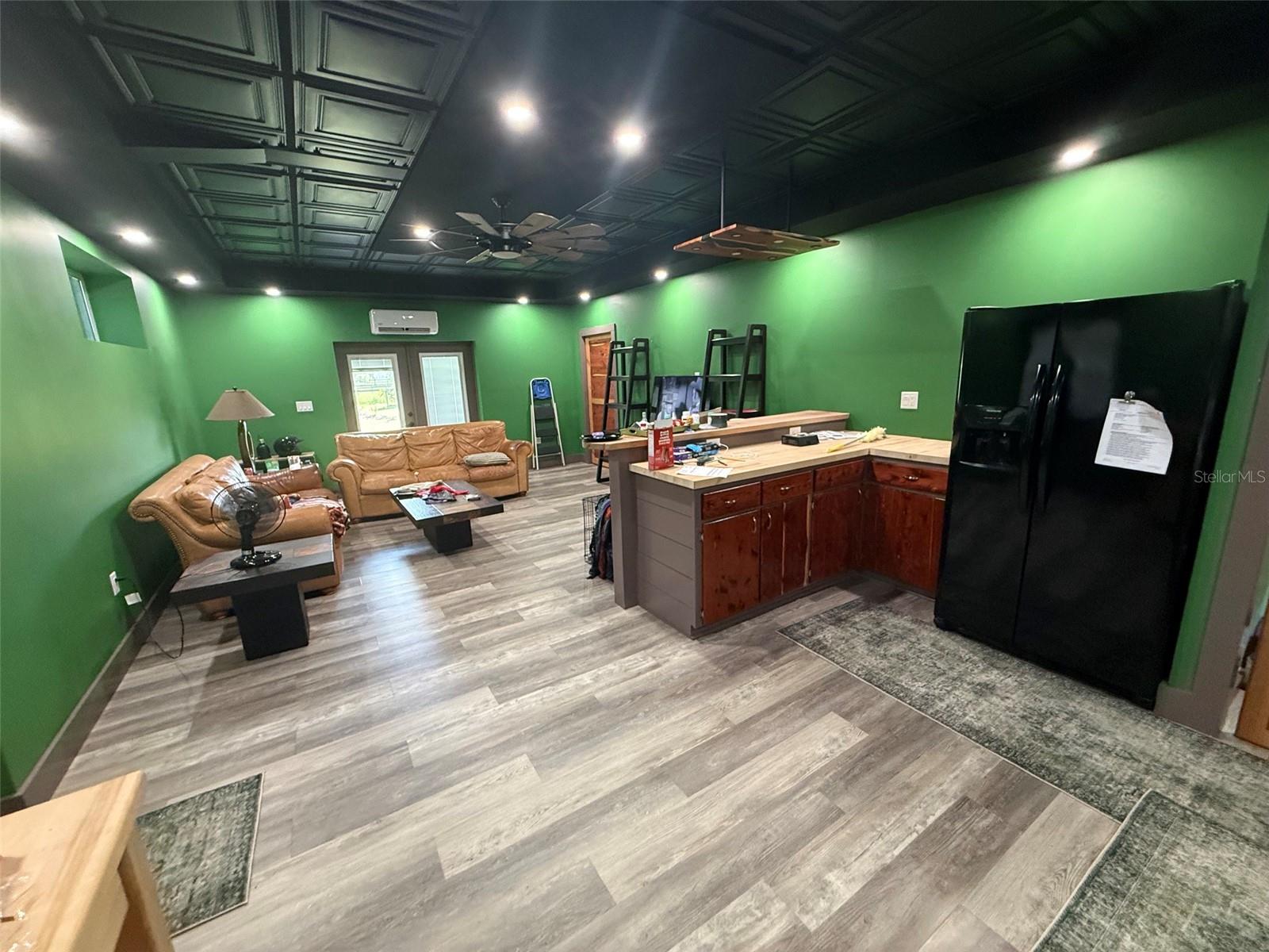 6317 BARTON RD — photo 32