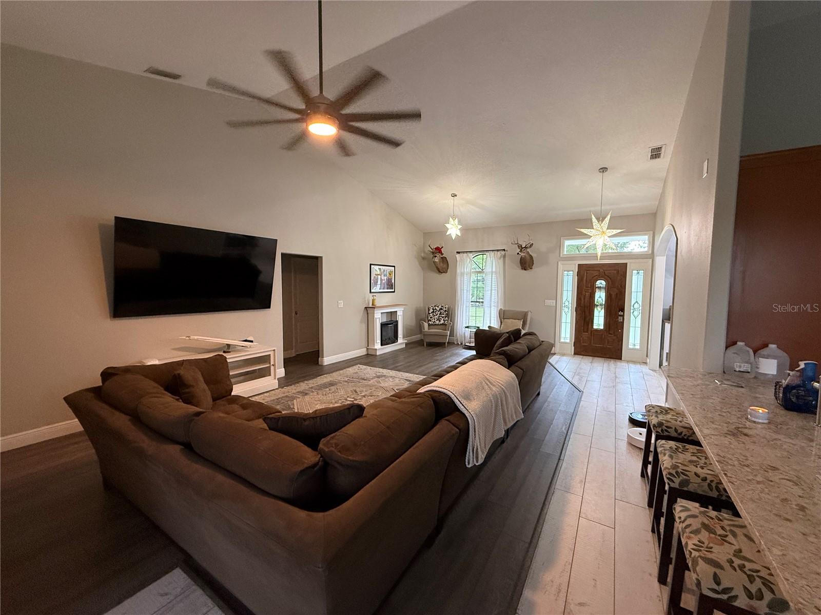 6317 BARTON RD — photo 7