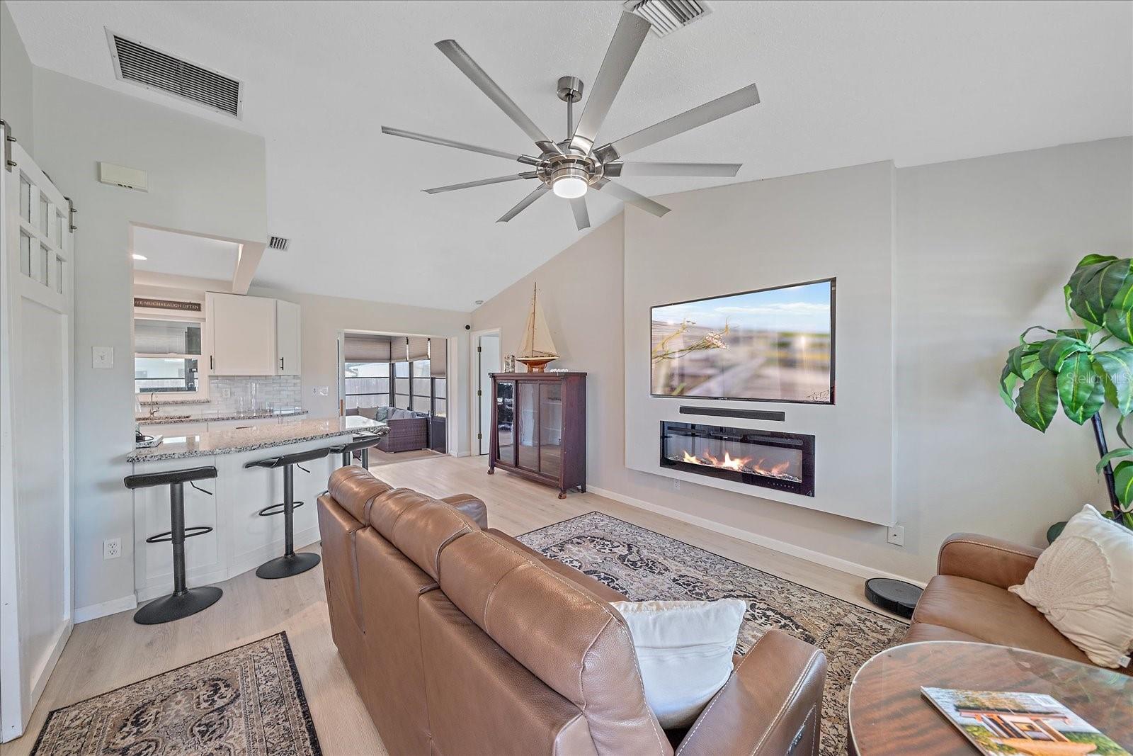 1488 JUPITER RD — photo 3