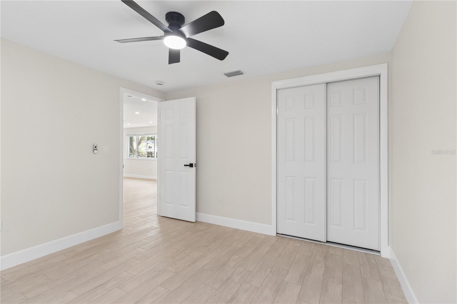 12220 MEADOWBROOK LN — photo 22