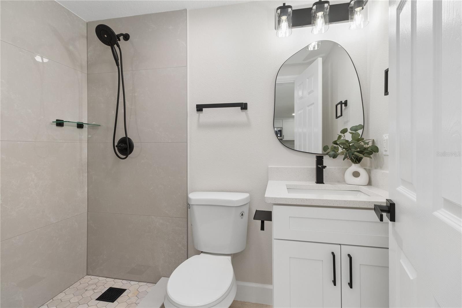 12220 MEADOWBROOK LN — photo 15