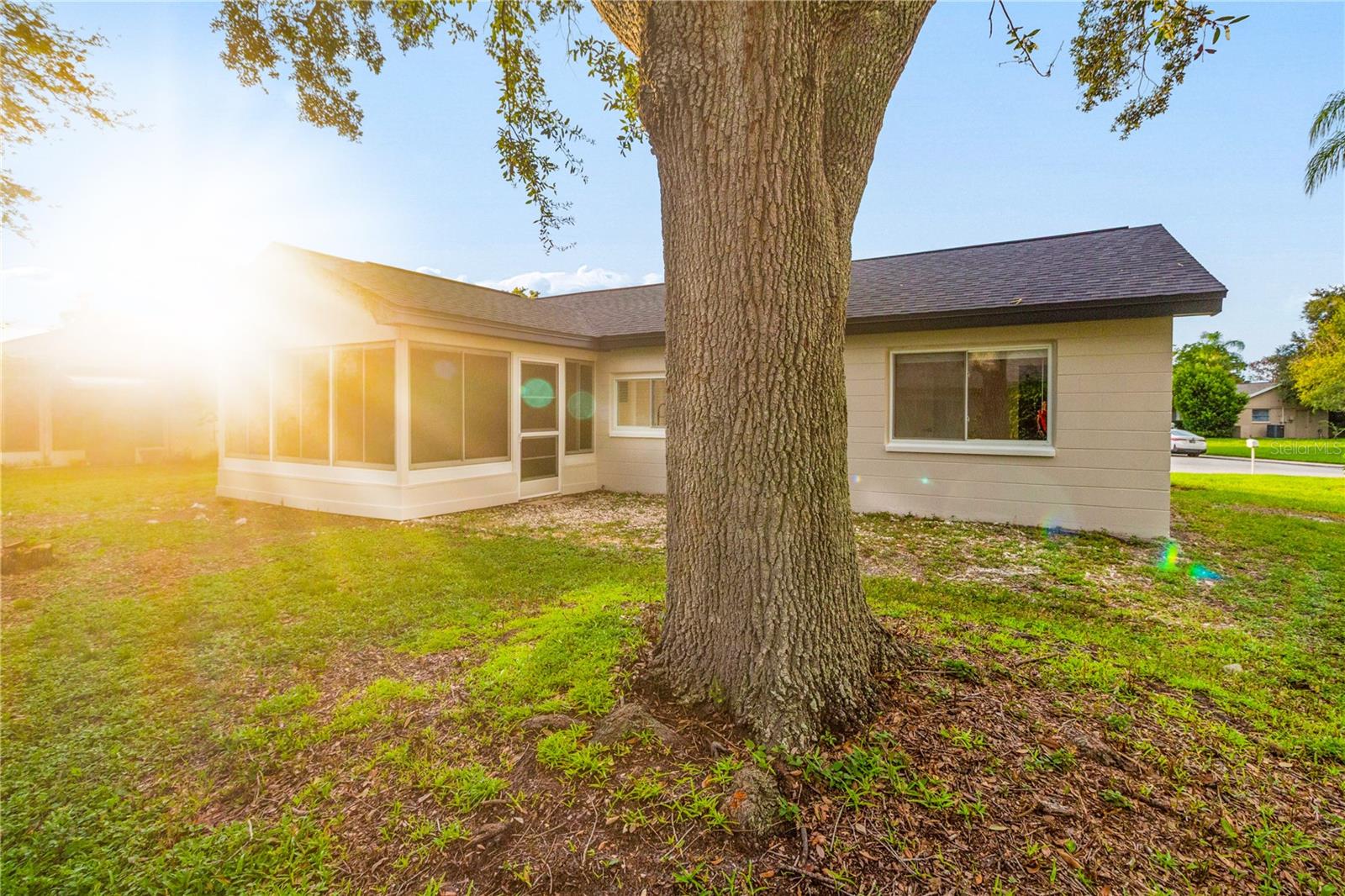 12220 MEADOWBROOK LN — photo 6