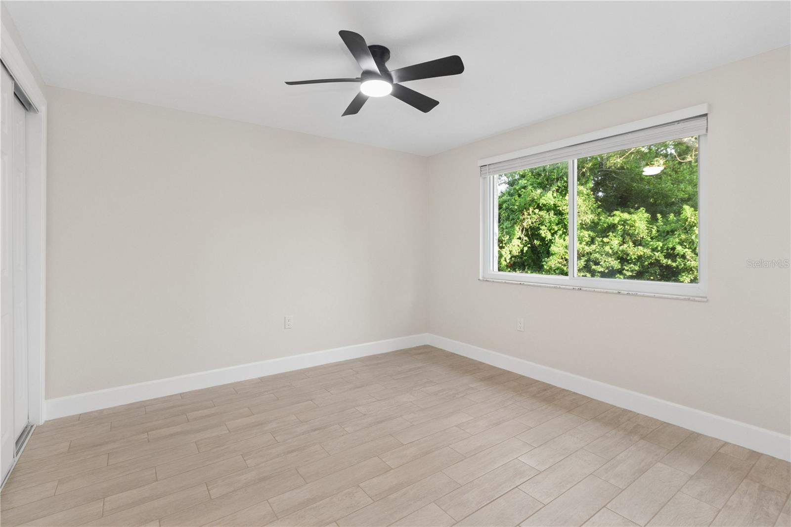 12220 MEADOWBROOK LN — photo 21