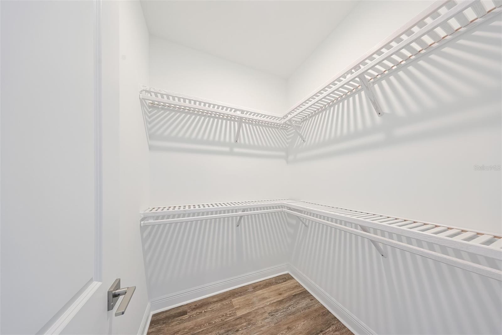 203 DANUBE AVE #1 — photo 15