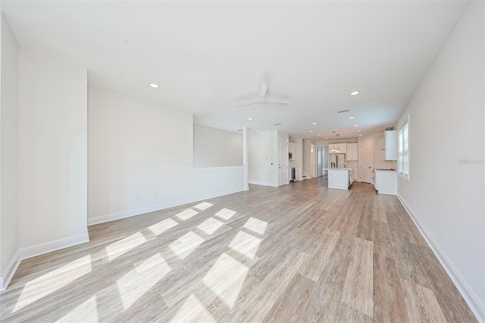 203 DANUBE AVE #1 — photo 5
