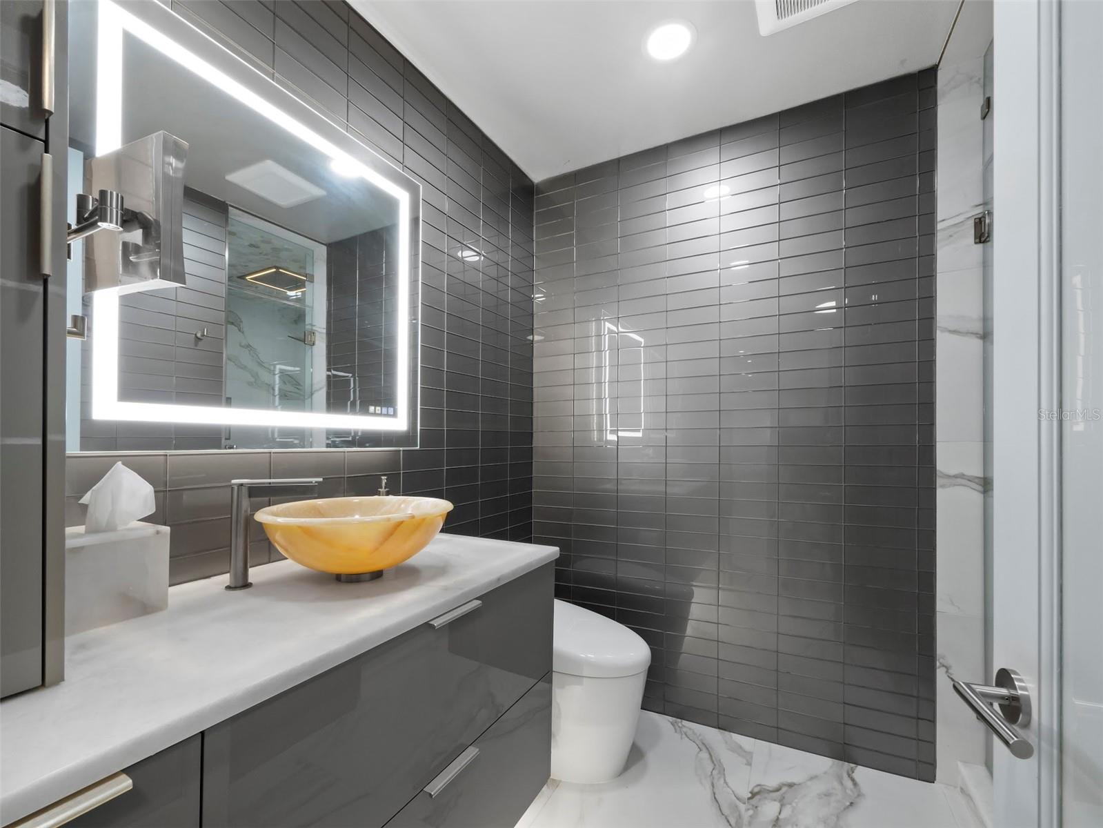 415 L AMBIANCE DR #D306 — photo 17