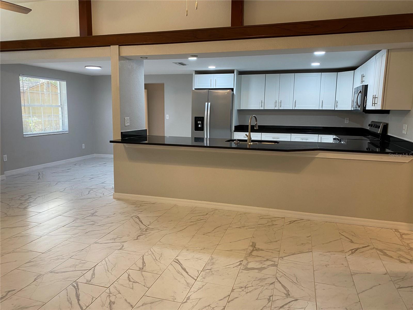 4409 PLUM ST — photo 33