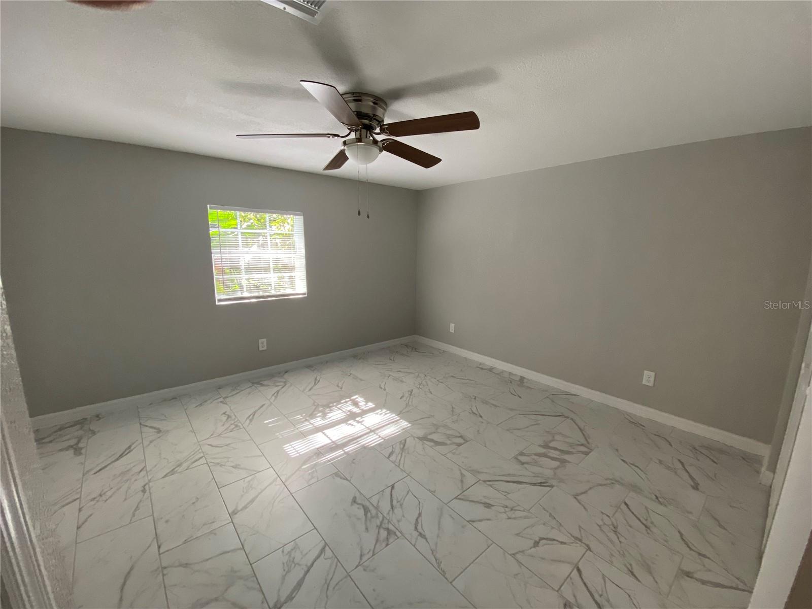 4409 PLUM ST — photo 46