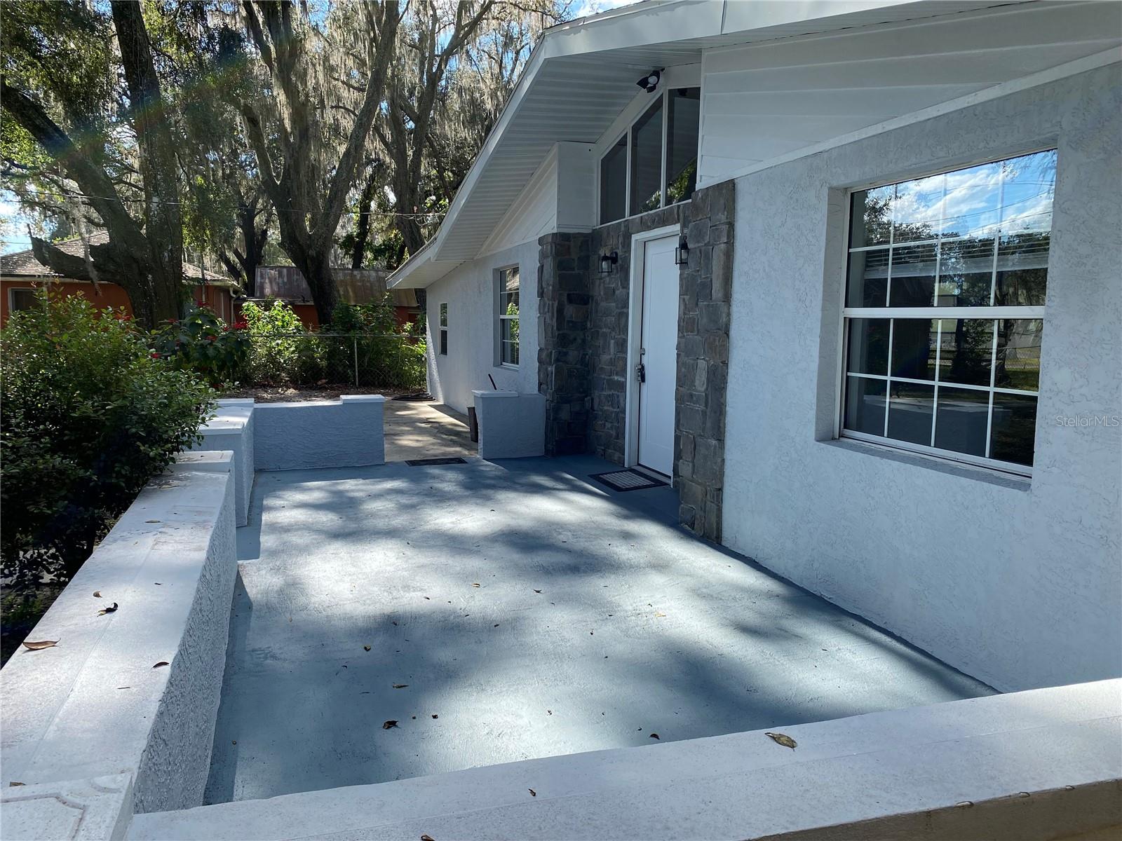 4409 PLUM ST — photo 10