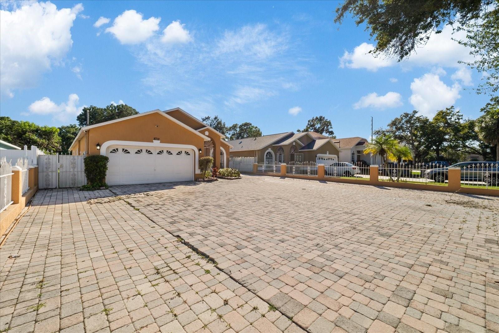 8712 FOUNTAIN AVE — photo 63
