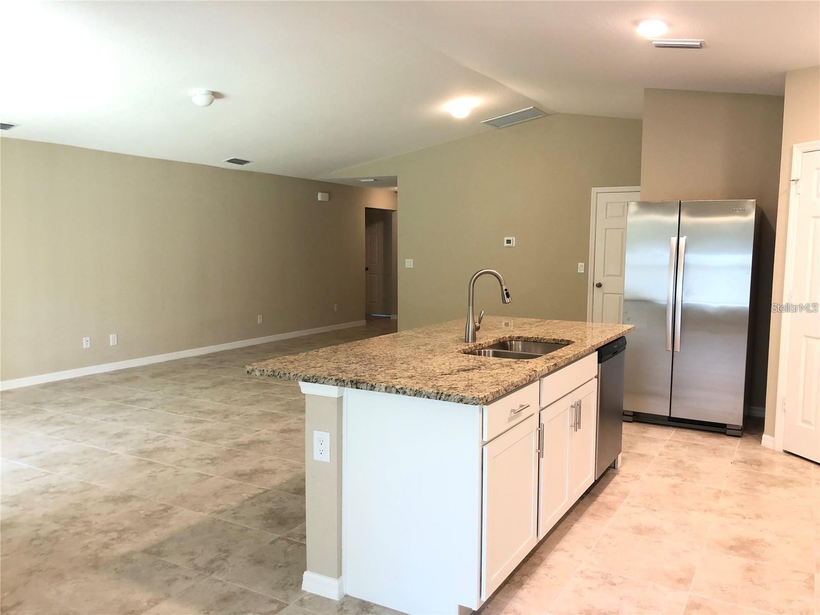 1546 GLENAN RD — photo 4