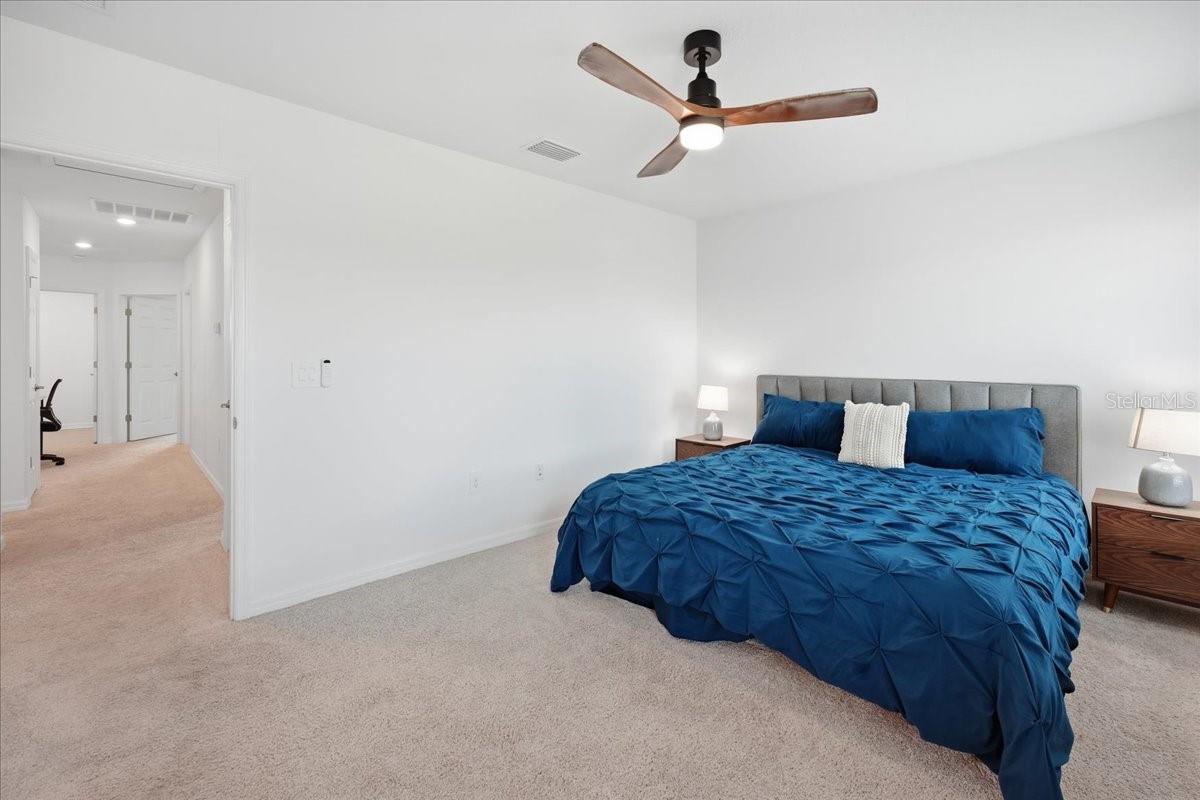 1872 STERN LN — photo 33