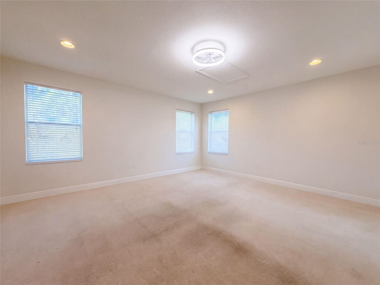 1416 HICKORY VIEW CIR — photo 28