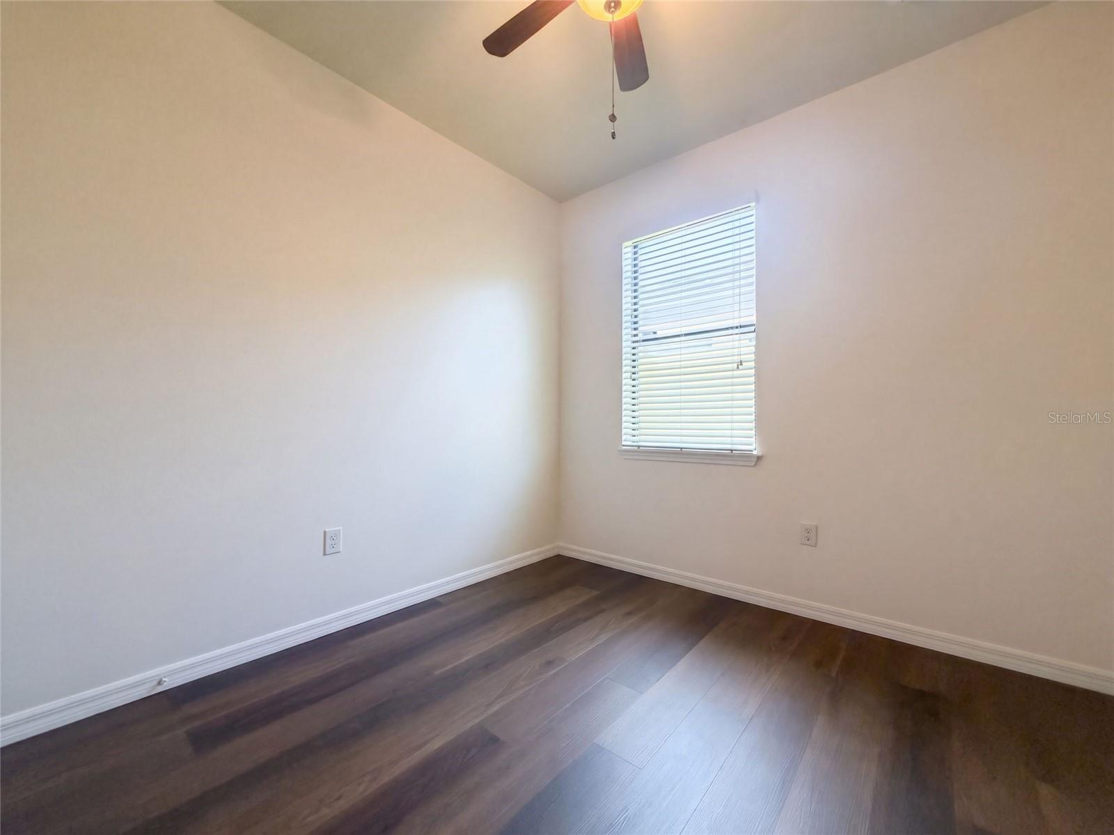 1416 HICKORY VIEW CIR — photo 22