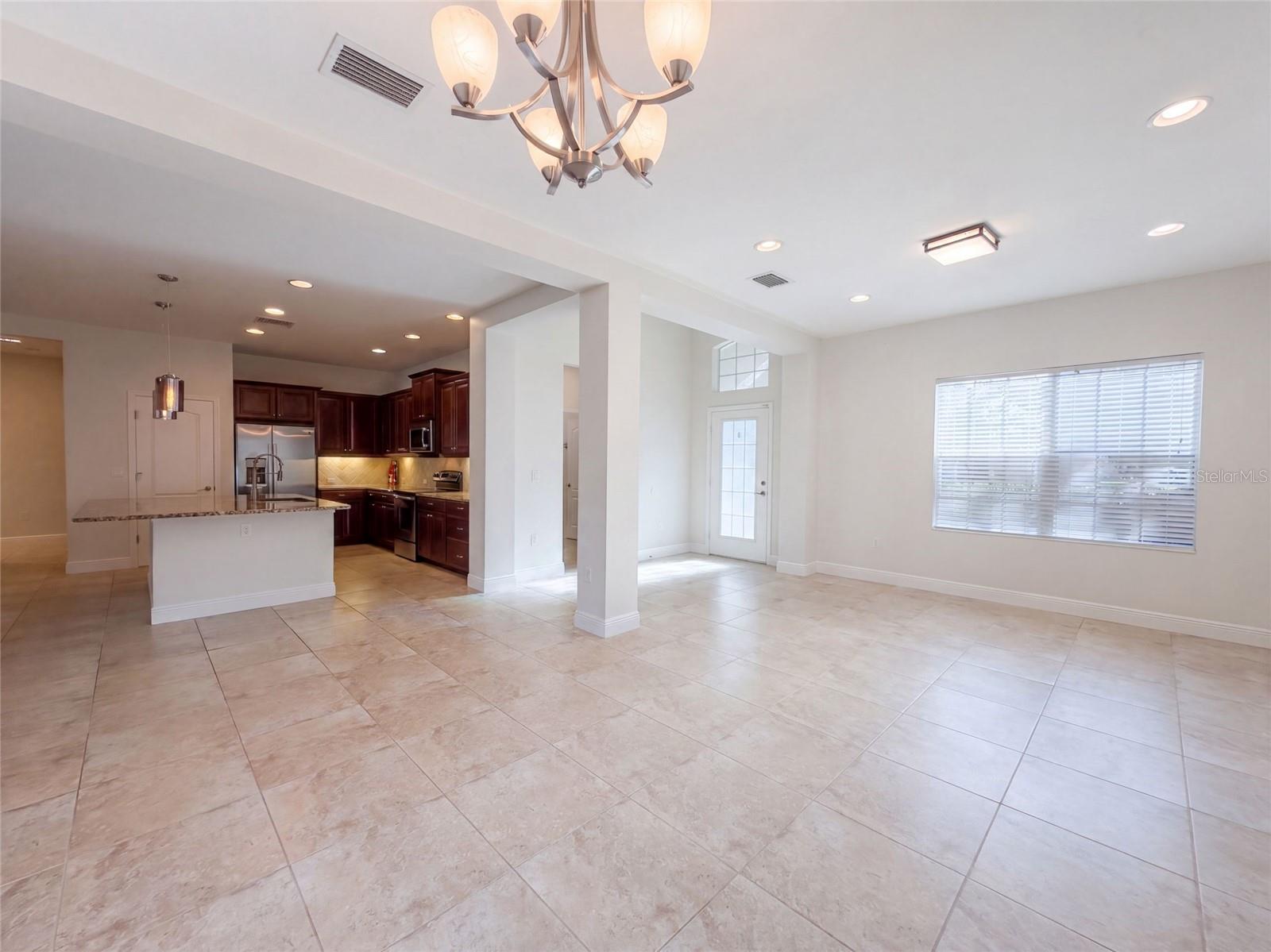 1416 HICKORY VIEW CIR — photo 10