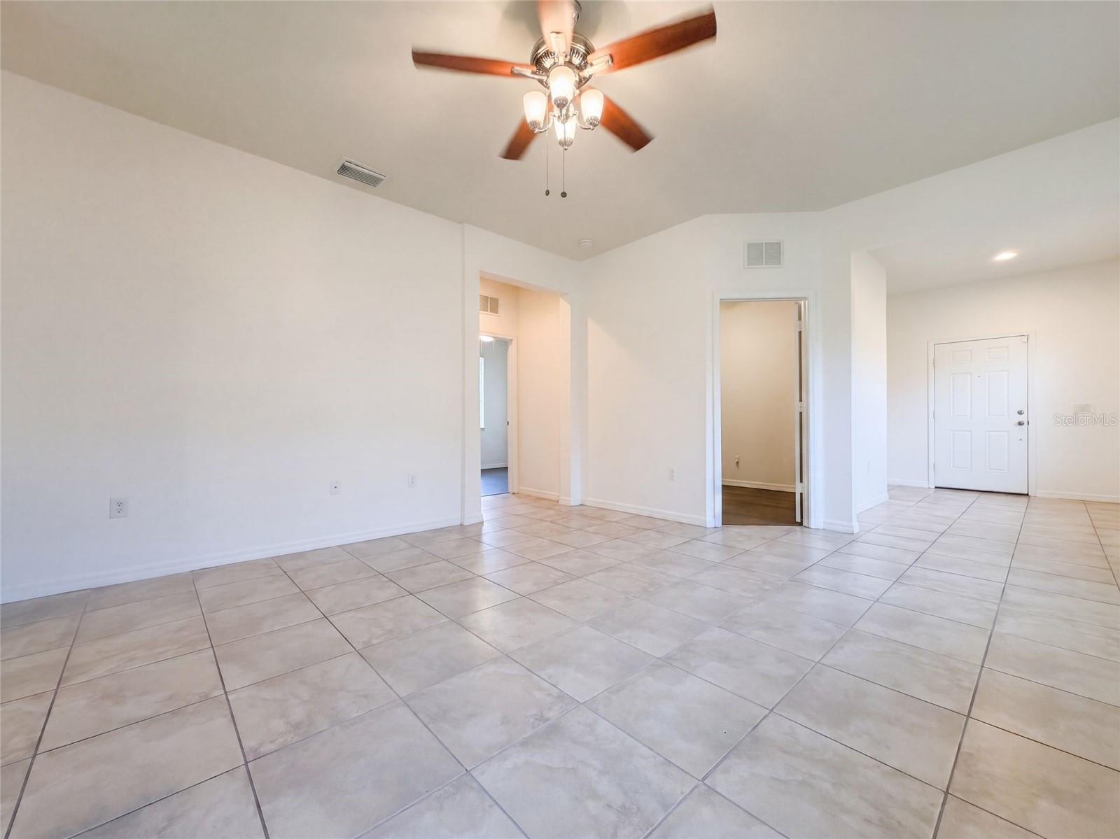 1416 HICKORY VIEW CIR — photo 7
