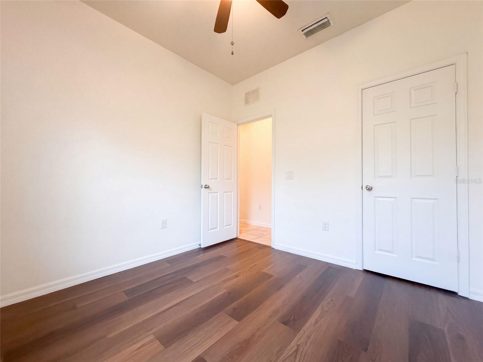 1416 HICKORY VIEW CIR — photo 23