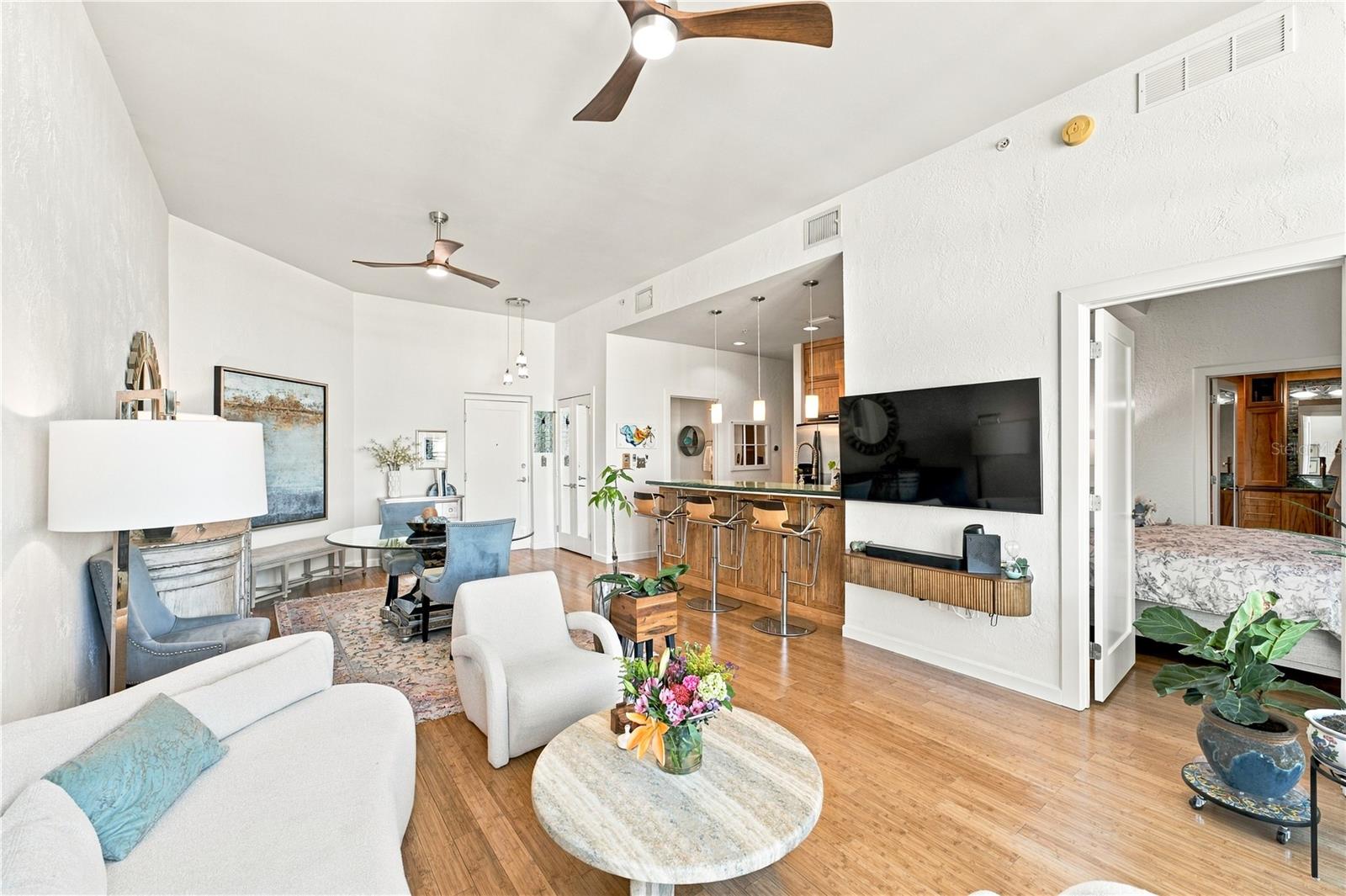 400 4TH AVE S #508 — photo 8