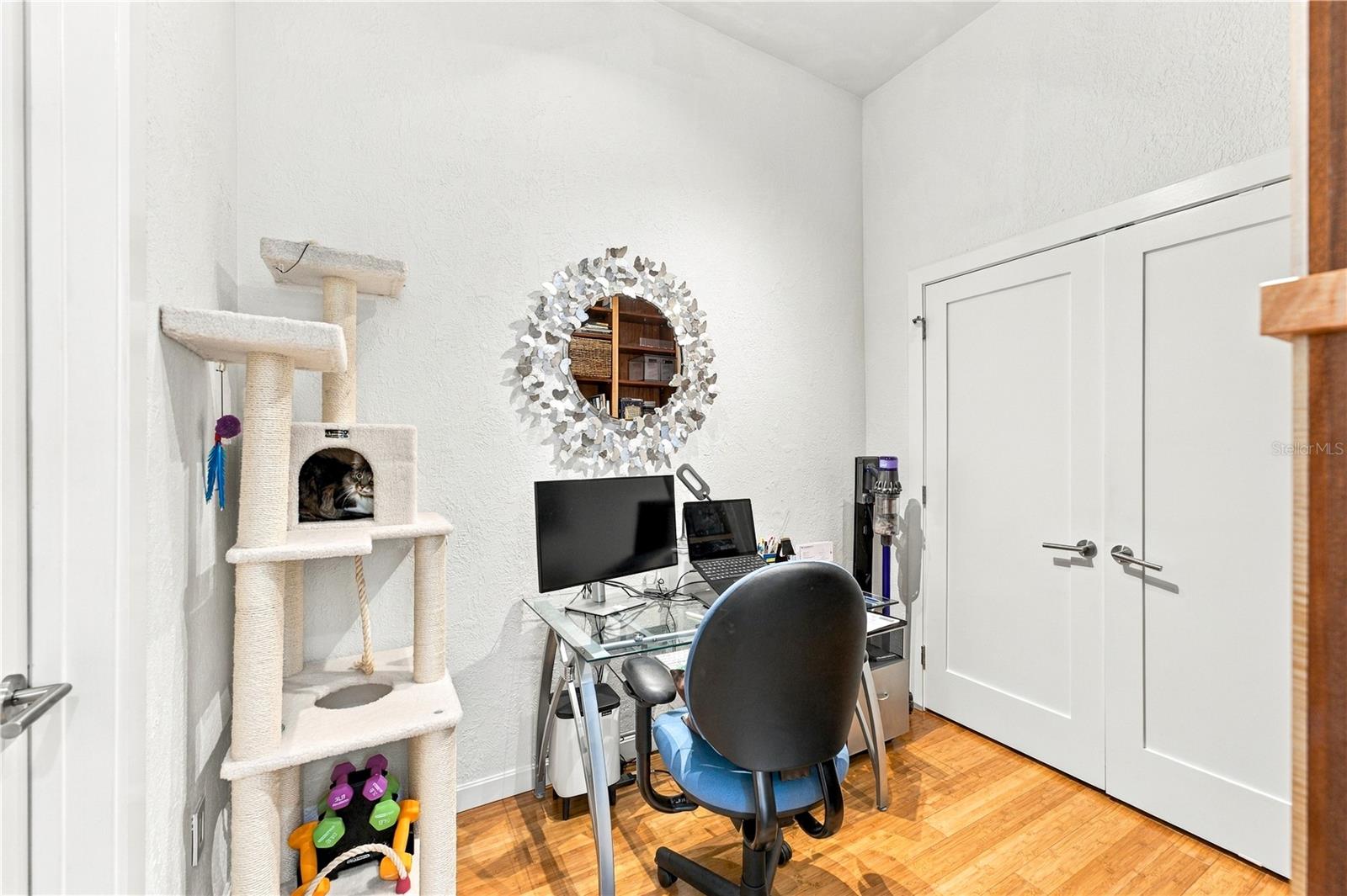 400 4TH AVE S #508 — photo 28