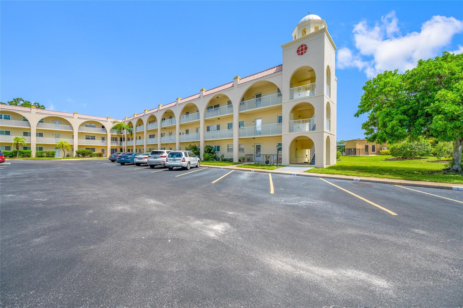 2258 WORLD PARKWAY BLVD W #40 — photo 47