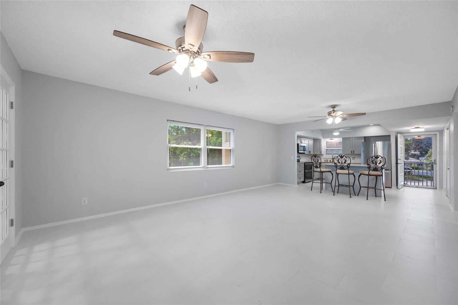 2258 WORLD PARKWAY BLVD W #40 — photo 11