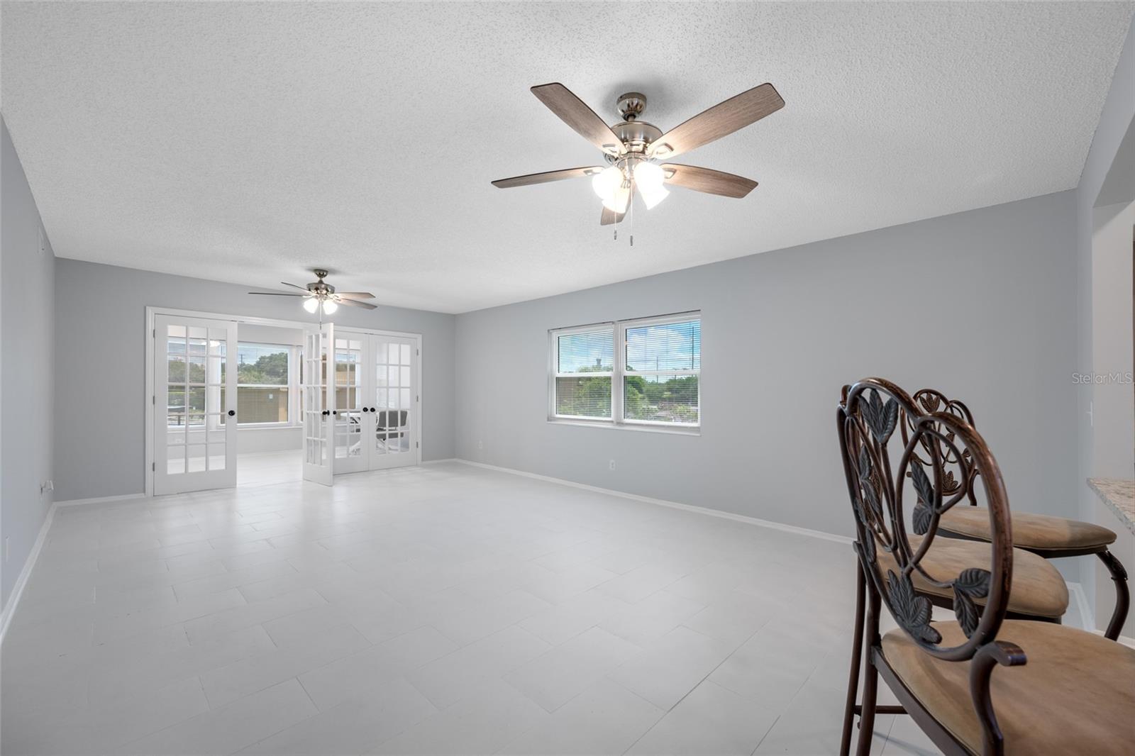 2258 WORLD PARKWAY BLVD W #40 — photo 10