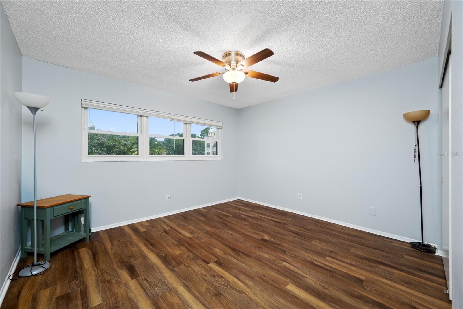 2258 WORLD PARKWAY BLVD W #40 — photo 26