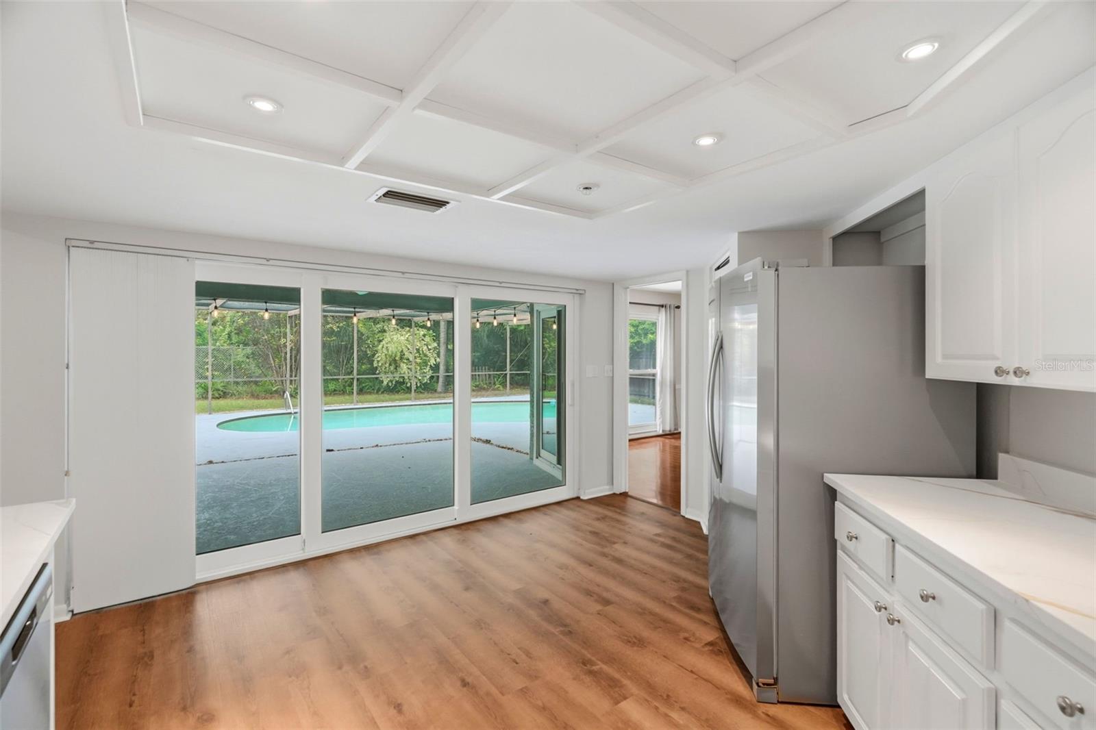 1297 PEACH TREE DR — photo 13