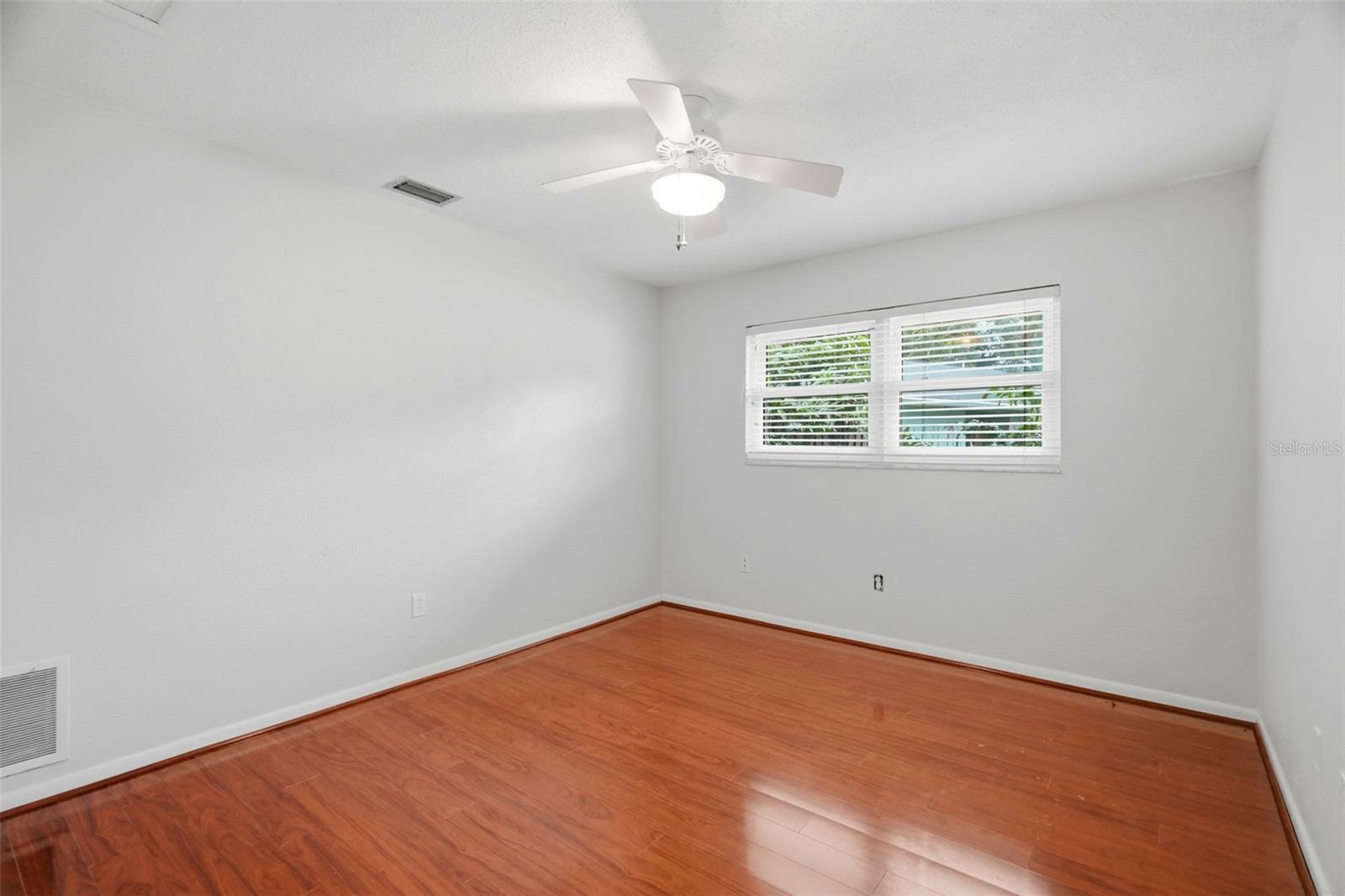 1297 PEACH TREE DR — photo 29