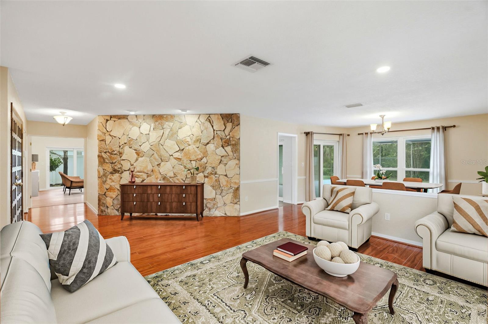 1297 PEACH TREE DR — photo 8
