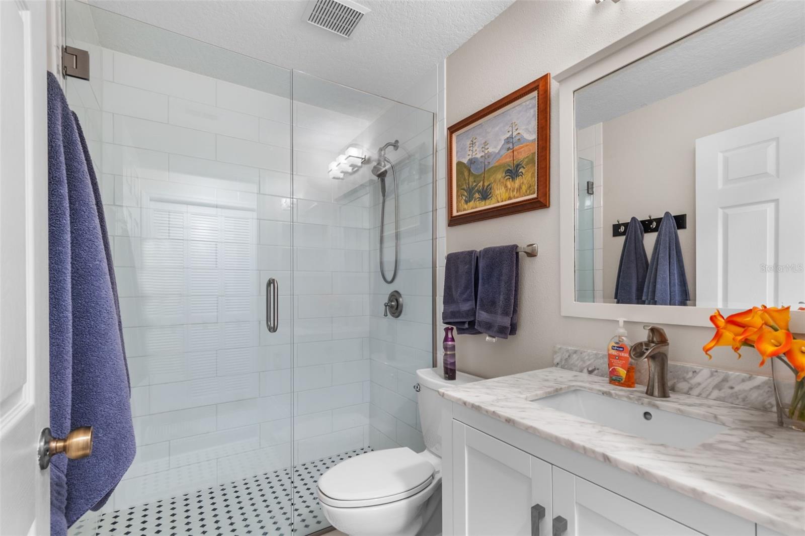 9338 WHISPERING MEADOW CT — photo 6