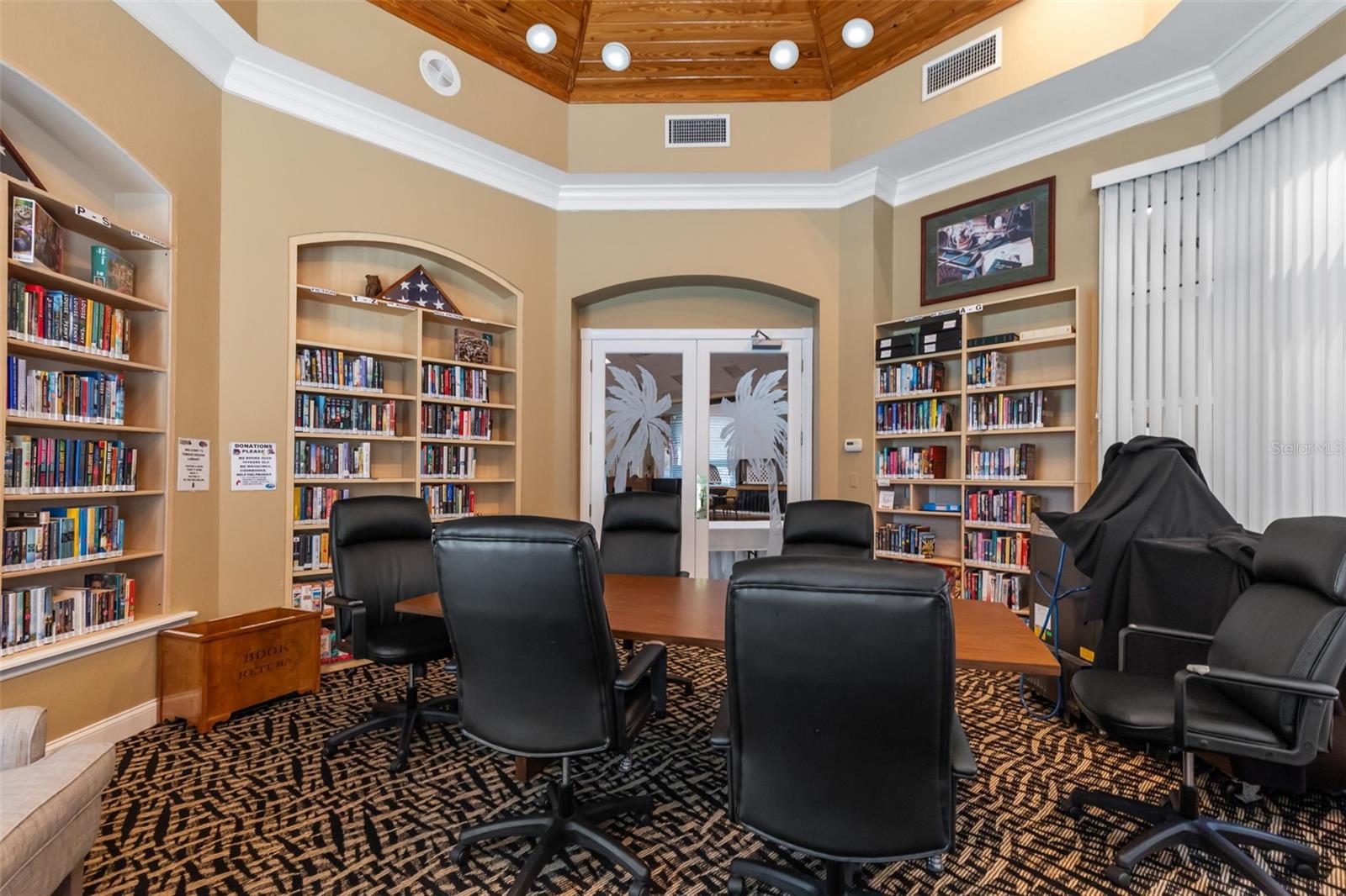 9338 WHISPERING MEADOW CT — photo 19