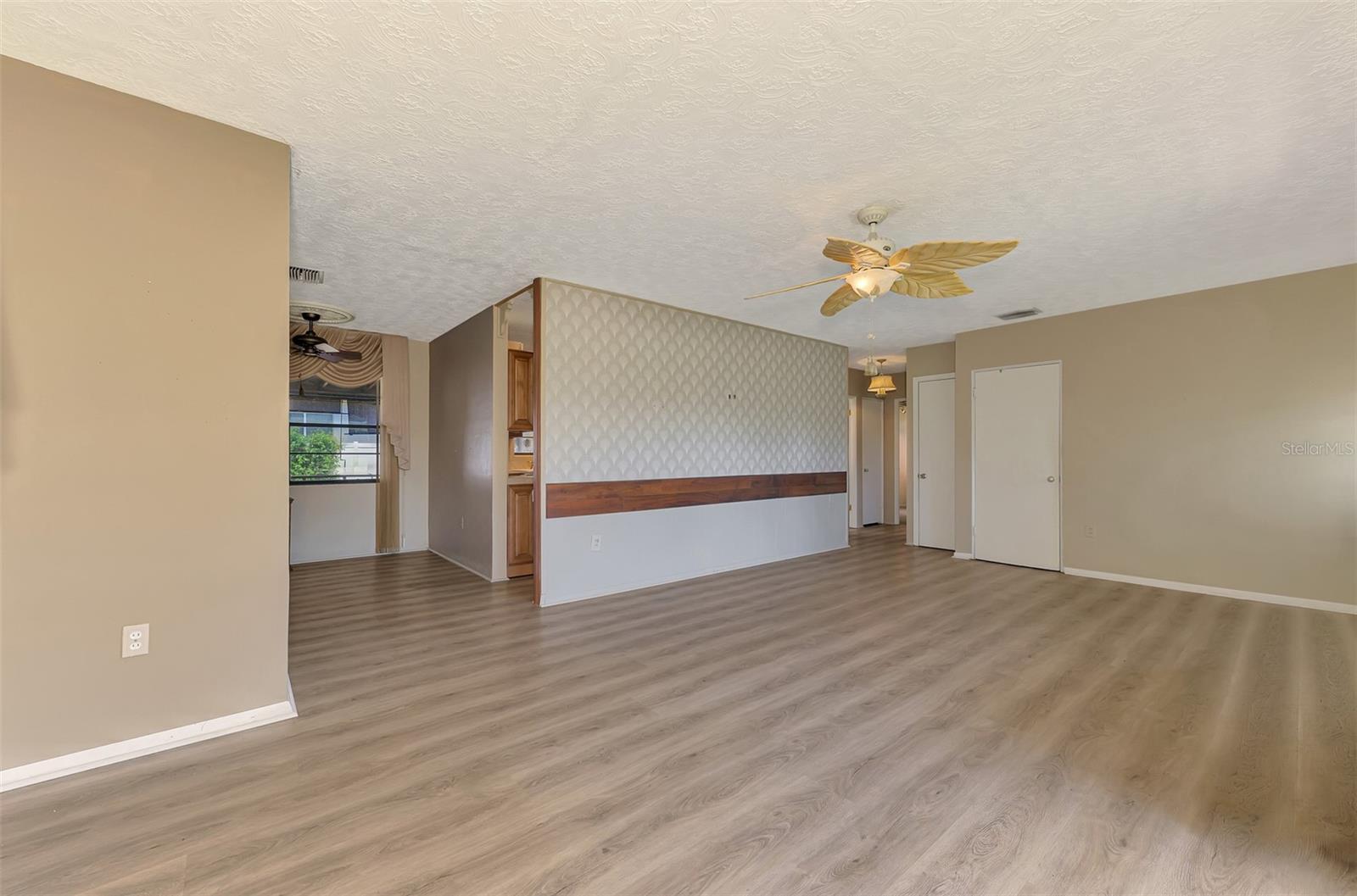 2203 LA SALLE ST — photo 15