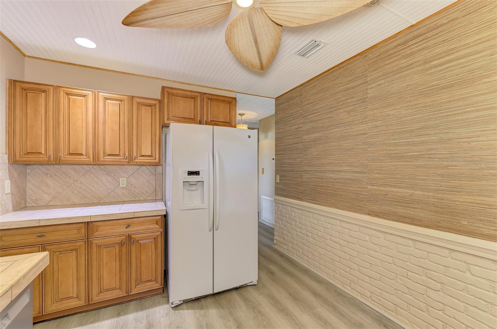 2203 LA SALLE ST — photo 19