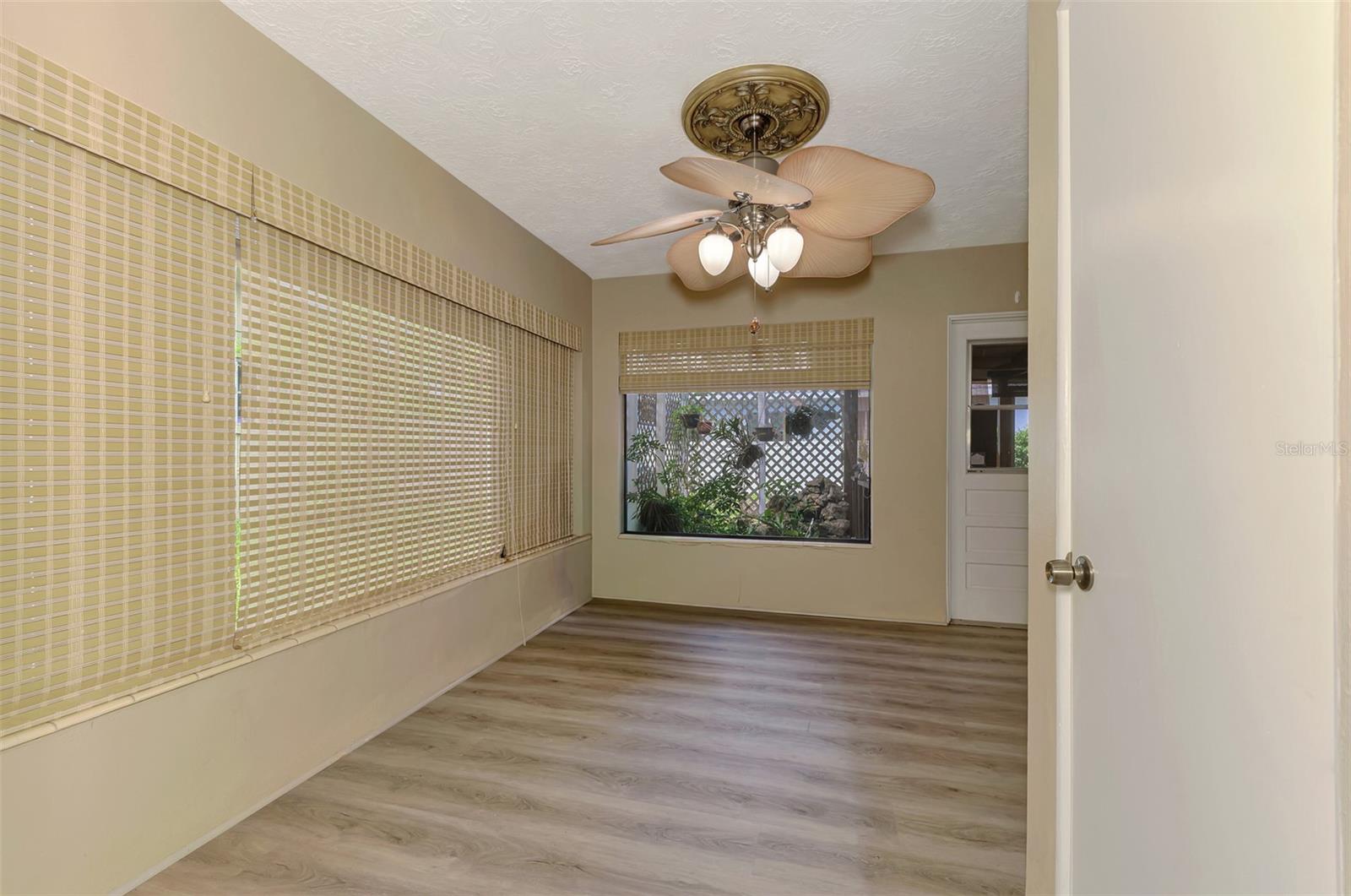 2203 LA SALLE ST — photo 22