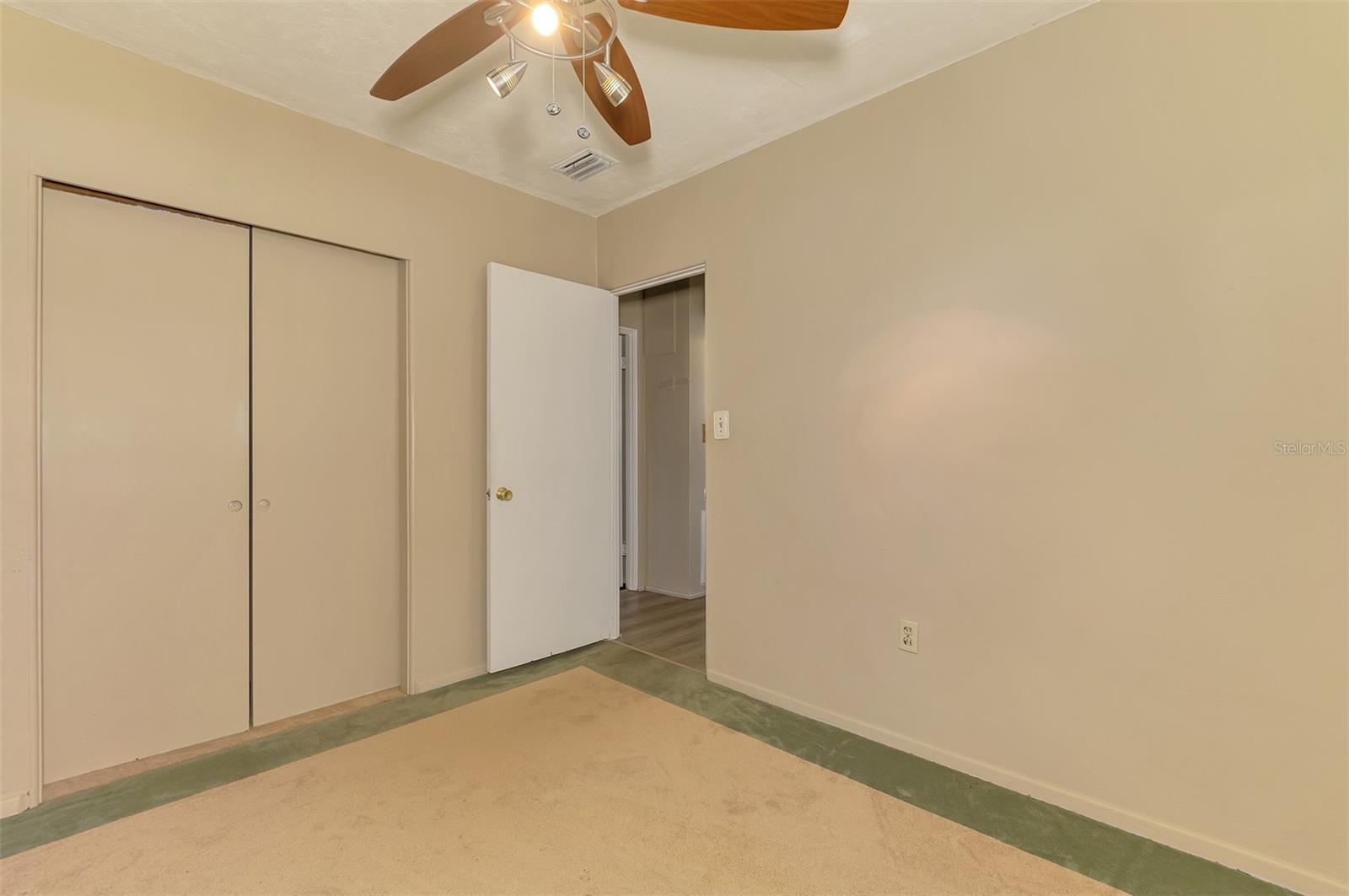 2203 LA SALLE ST — photo 36