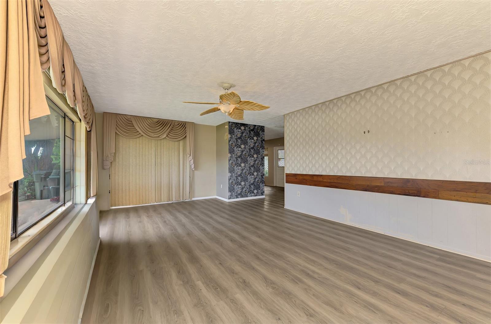 2203 LA SALLE ST — photo 14