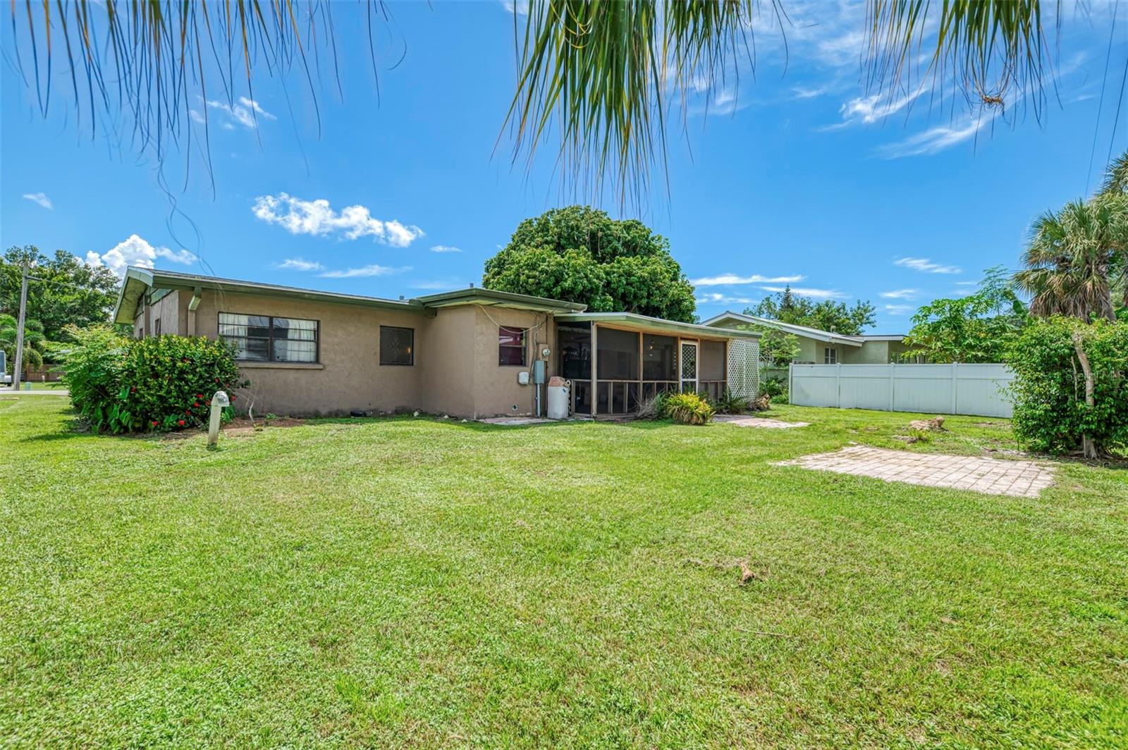 2203 LA SALLE ST — photo 48
