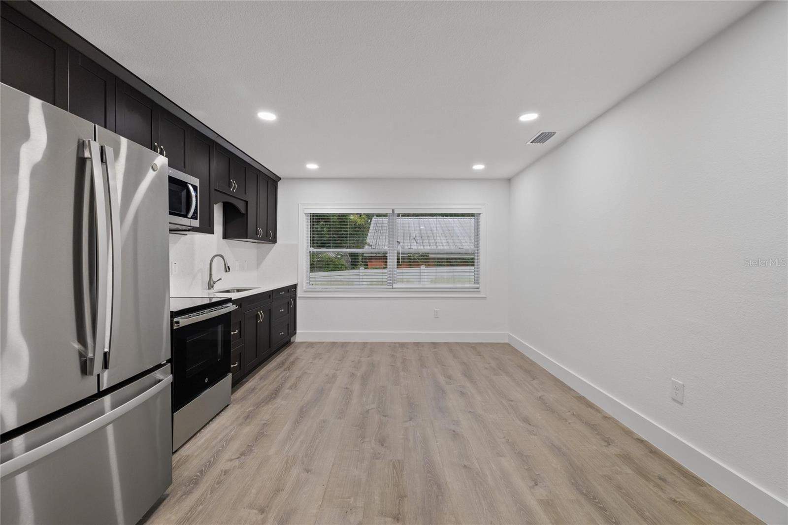 6703 N BOULEVARD — photo 27