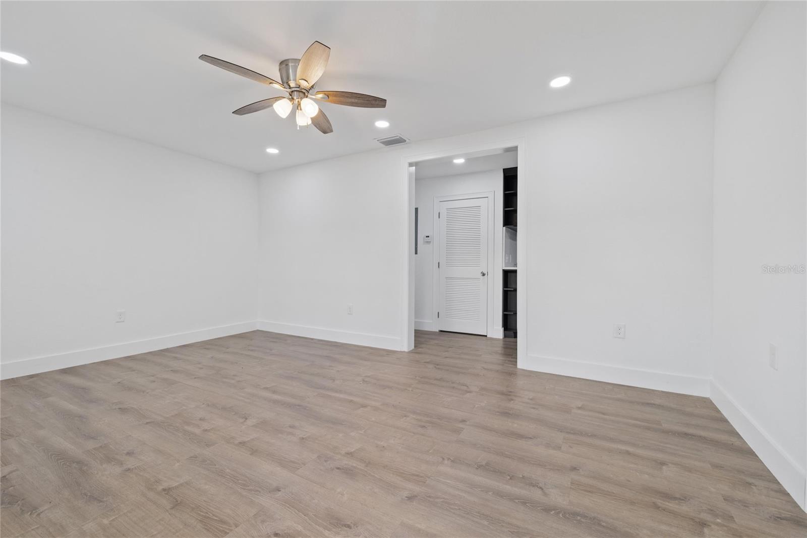 6703 N BOULEVARD — photo 19