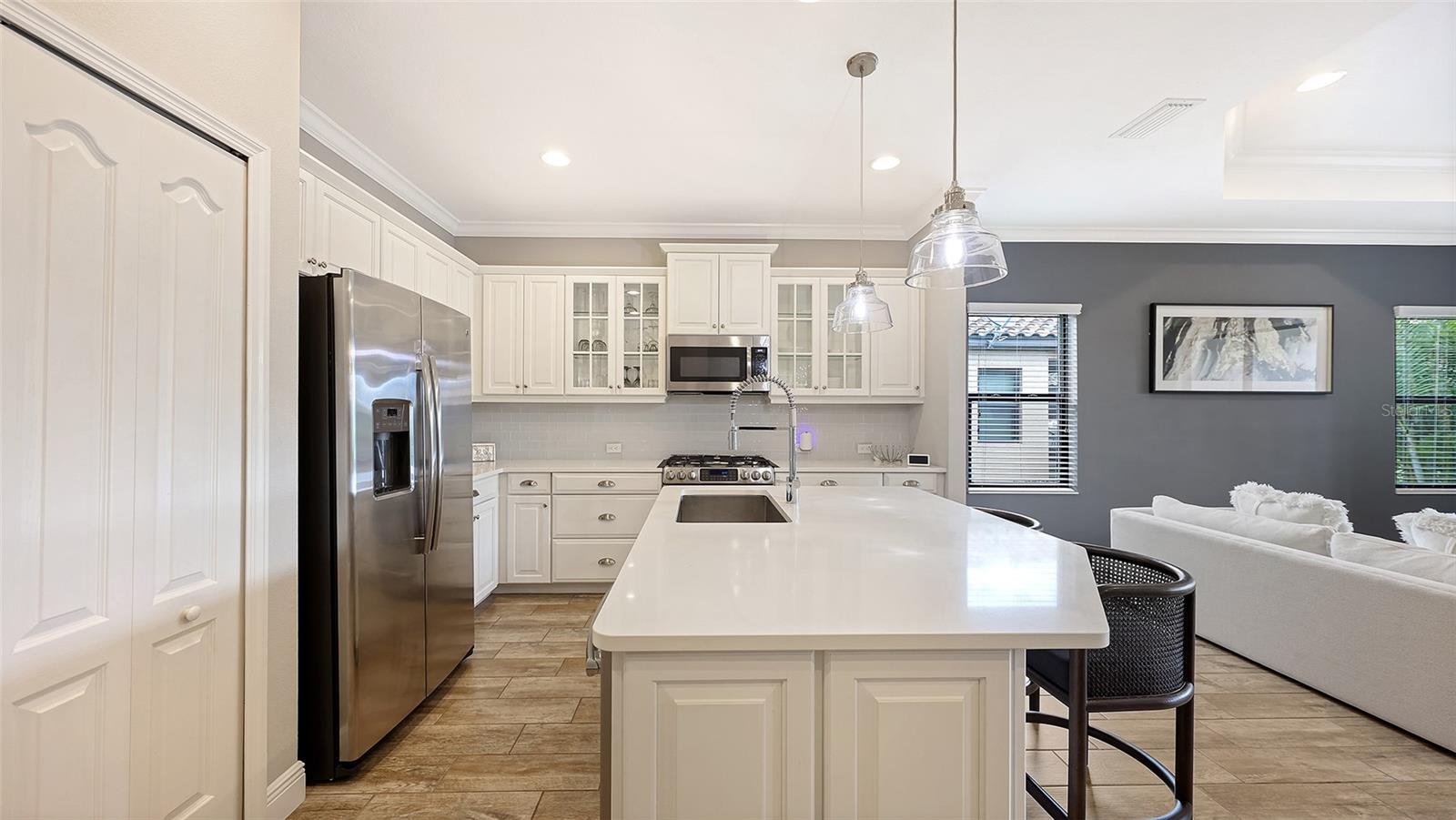 6423 POSITANO CT — photo 12