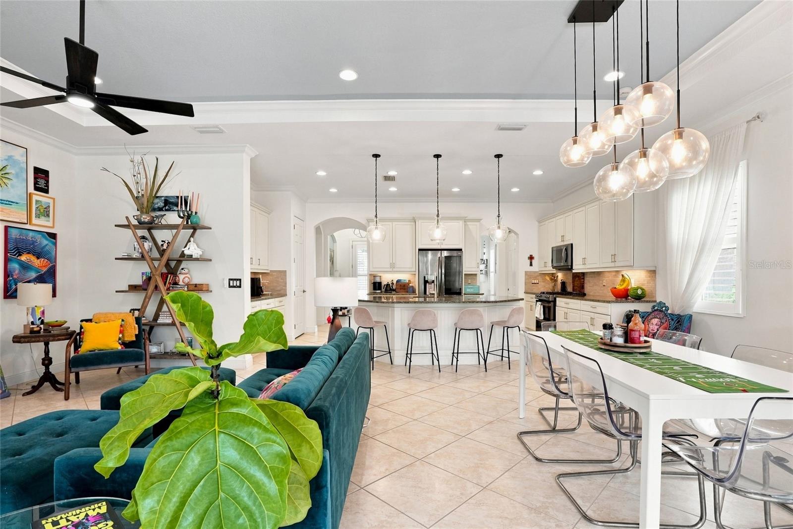 5057 LAKE OVERLOOK AVE — photo 19