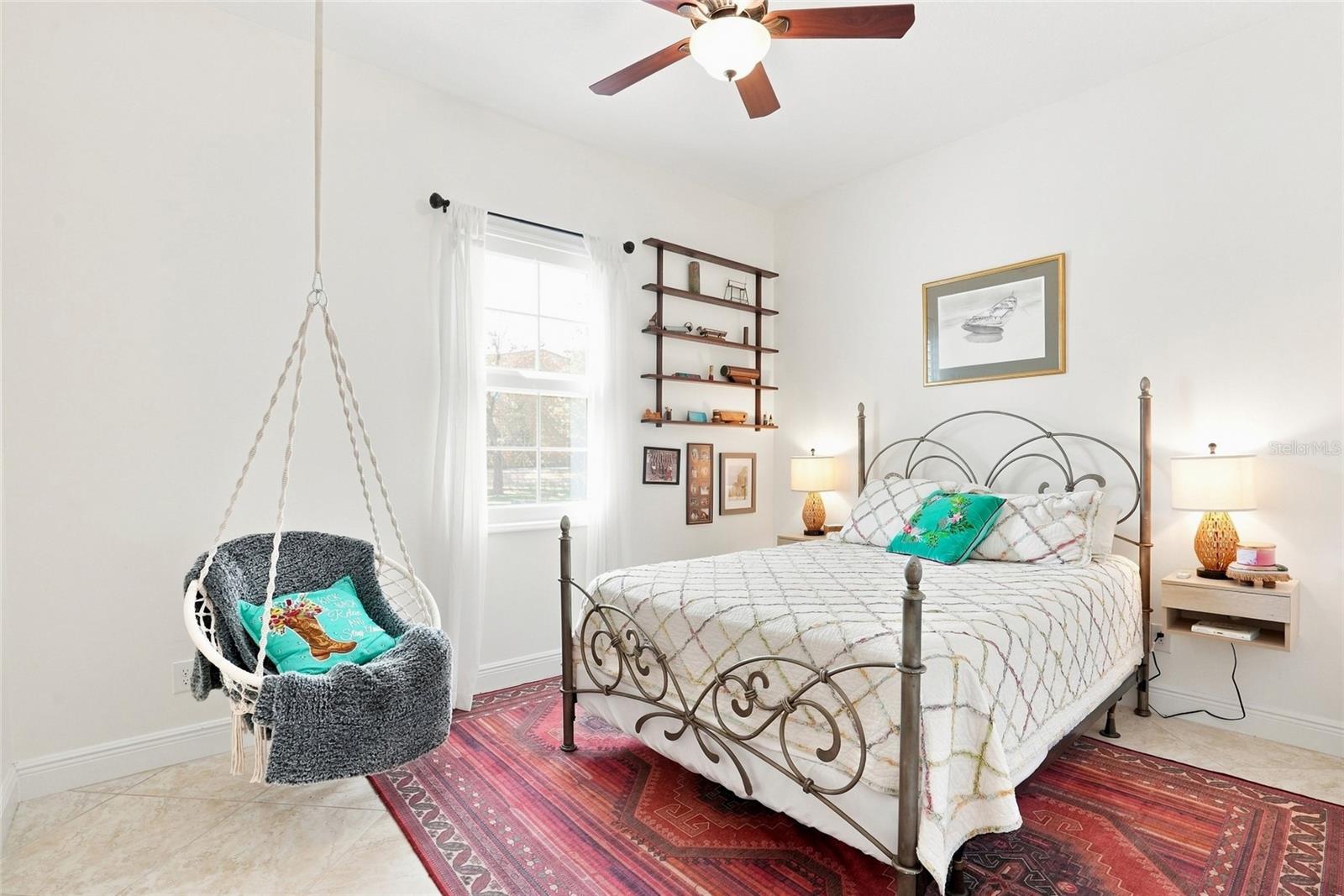 5057 LAKE OVERLOOK AVE — photo 32