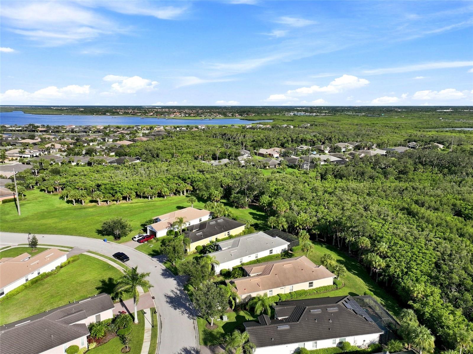 5057 LAKE OVERLOOK AVE — photo 55