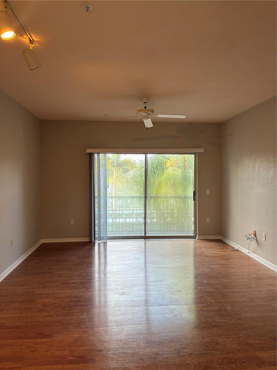15019 ARBOR RESERVE CIR #212 — photo 3
