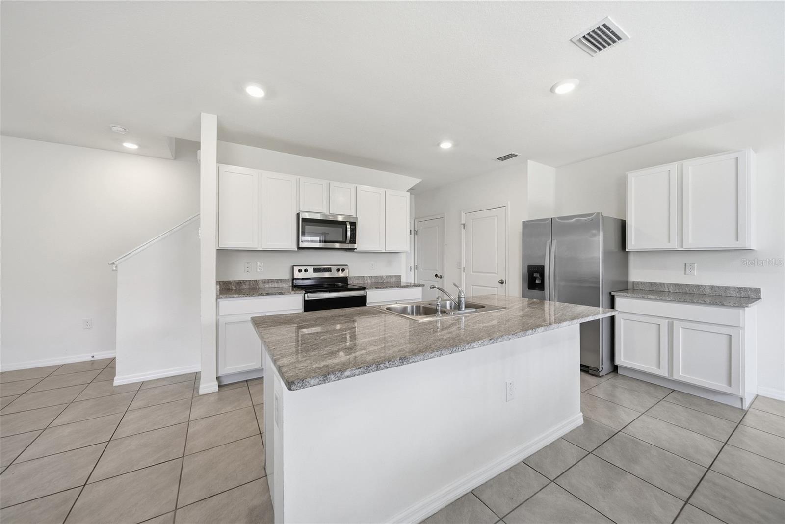 16353 SILENT SANDS LN — photo 10
