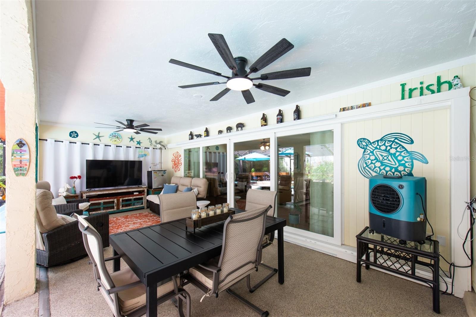 207 AMESBURY CIR — photo 39