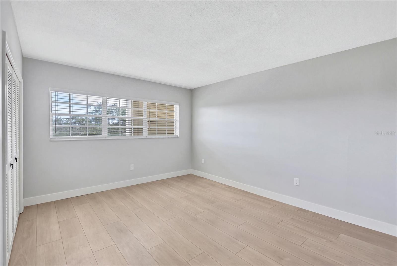 7461 W COUNTRY CLUB DR N #408 — photo 35