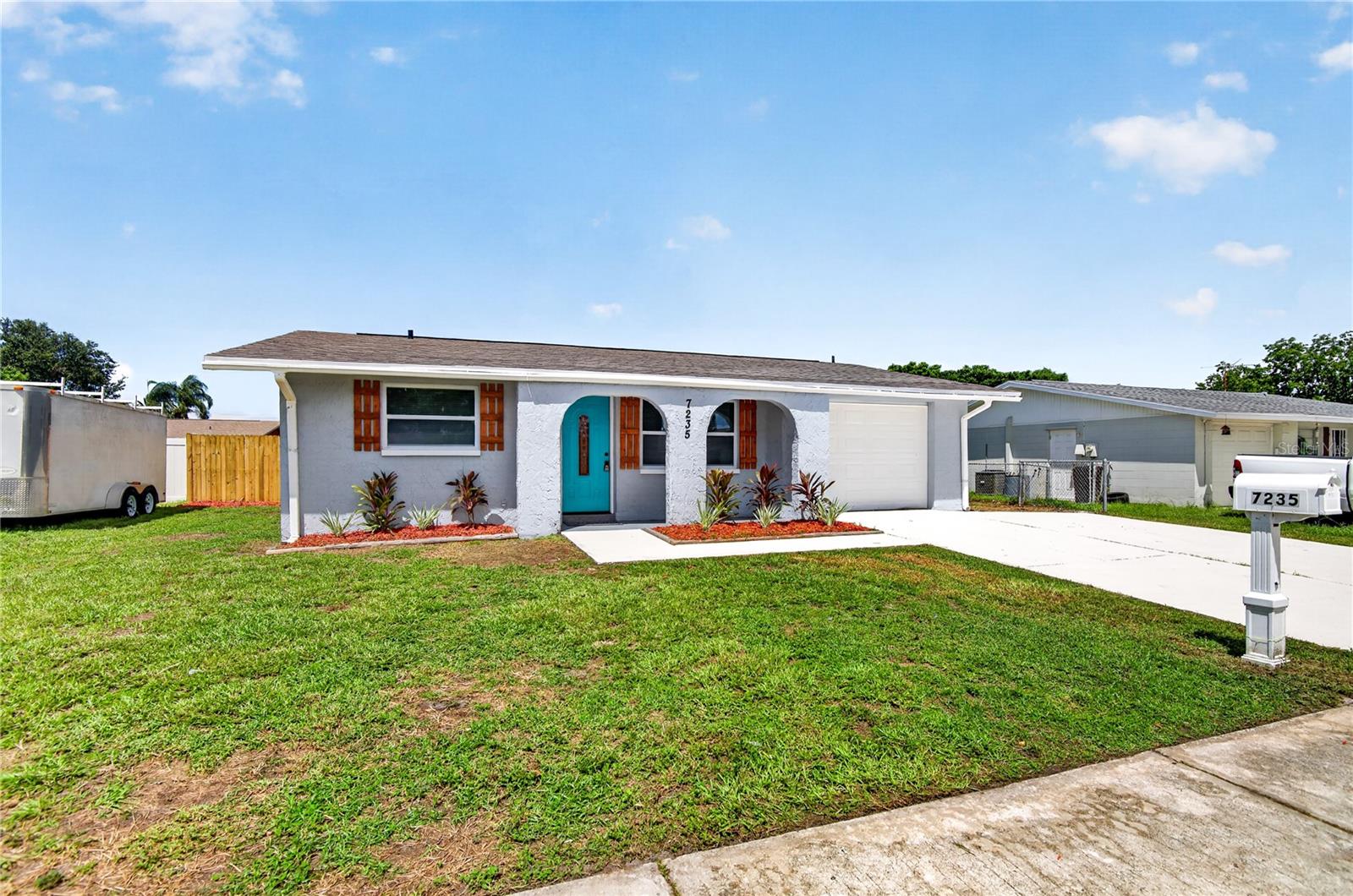 7235 ROBSTOWN DR — photo 3